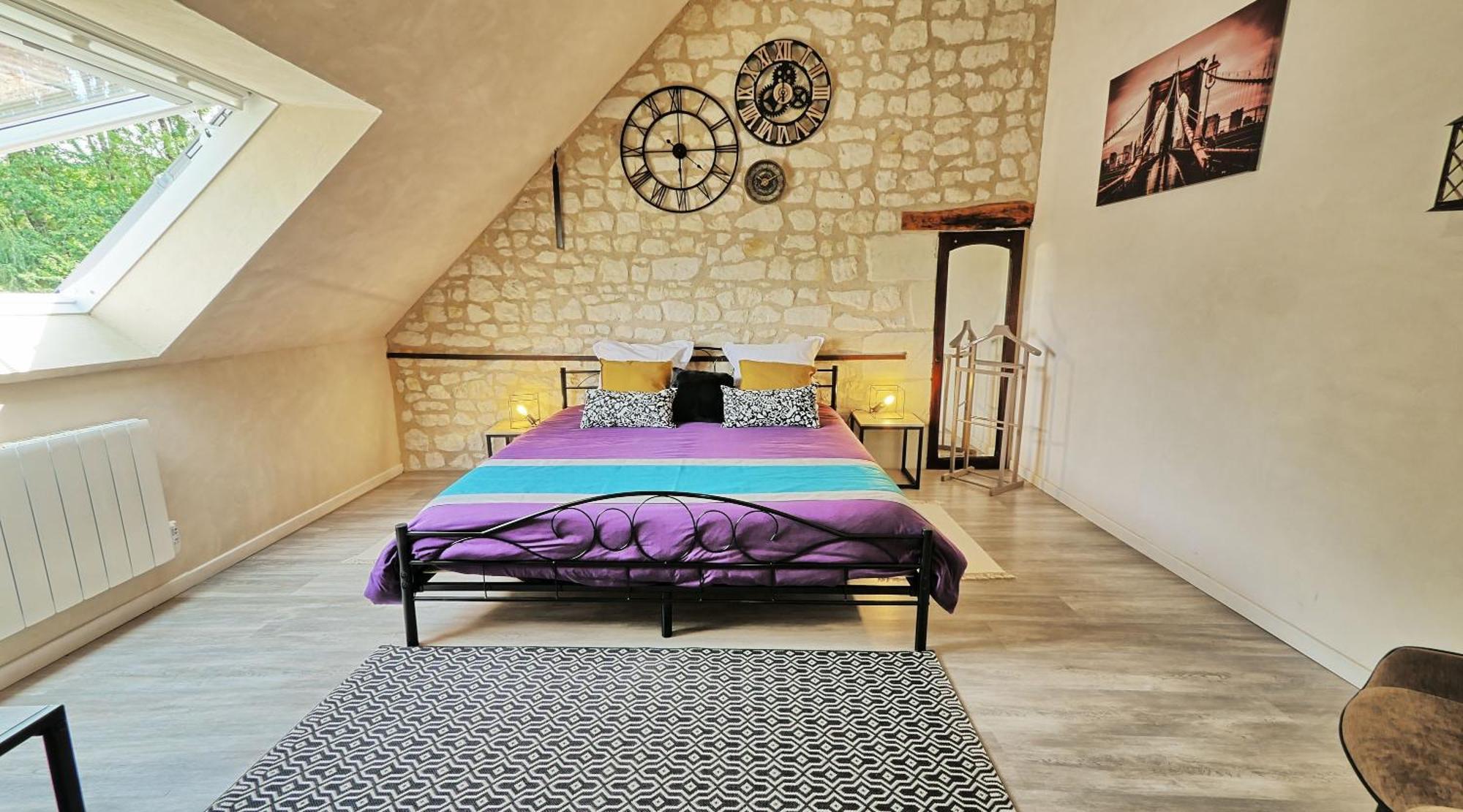 A 2 Pas D Azay Hotel Neuil Bagian luar foto